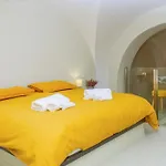 Moderno Second House 26 *